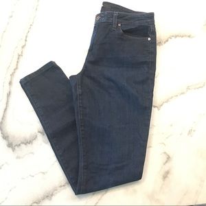 10/$25  Joe’s Jeans// skinny ankle jeans, size 29